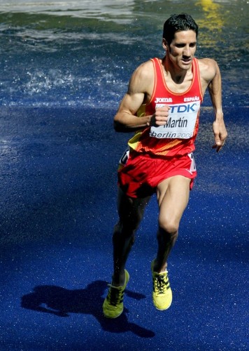 El corredor español Eliseo Martín, durante la primera ronda de los 3.000 metros obstáculos del Mundial de atletismo Berlín 2009 que se disputa en el Estadio Olímpico de la capital alemana.