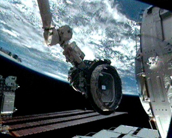 La Estación Espacial Internacional (EEI) tiene un nuevo mirador que ofrece a los astronautas una vista panorámica de la Tierra y del espacio.