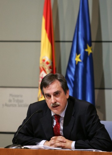 Valeriano Gómez.