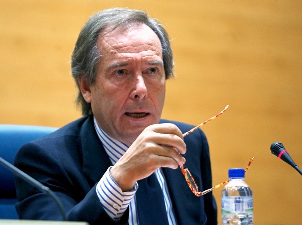 2009) de Enrique Curiel, exvicesecretario general del Partido Comunista de España (PCE), exdiputado y exsenador.