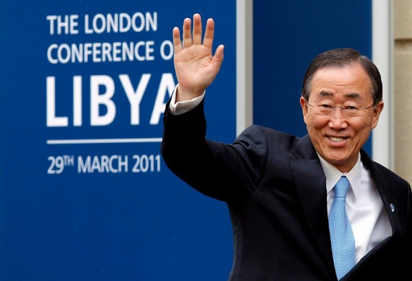 El secretario general de la ONU, Ban Ki-Moon, llega a la Conferencia de Londres sobre Libia celebrada en Lancaster House, Londres (Reino Unido).
