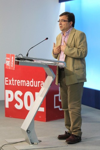 El secretarío general de PSOE del Extremadura, Guillermo Fernández Vara.