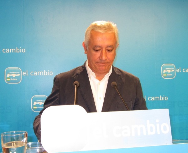 El vicepresidente de Política Autonómica y Local del PP y presidente del partido en Andalucía, Javier Arenas.
