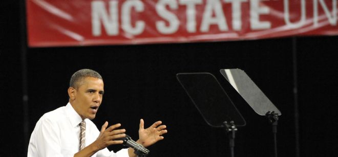 El presidente estadounidense Barack Obama habla sobre el plan de promoción de empleo en Raleigh, Estados Unidos.