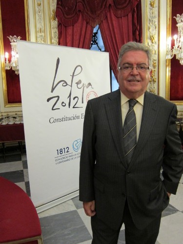 El presidente del Cabildo de Gran Canaria, José Miguel Bravo de Laguna, ha destacado este viernes la aportación de cuatro diputados de las Islas Canarias a la Constitución de Cádiz de 1812.
