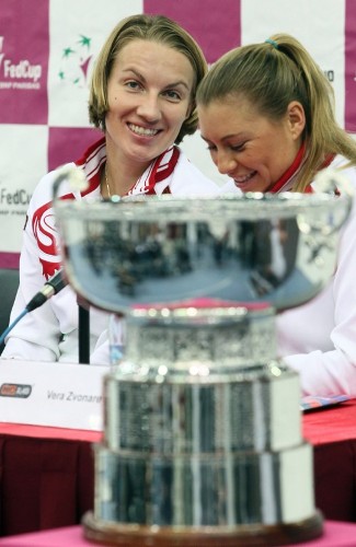 Las tenistas rusas Vera Zvonareva (d) y Svetlana Kuznetsova.