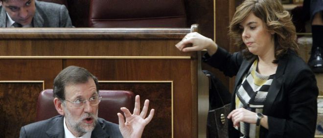 Mariano Rajoy junto a Soraya Sáenz de Santamaría.