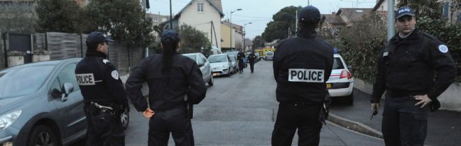 La policía francesa tiene acorralado en una casa de un barrio residencial de Toulouse.