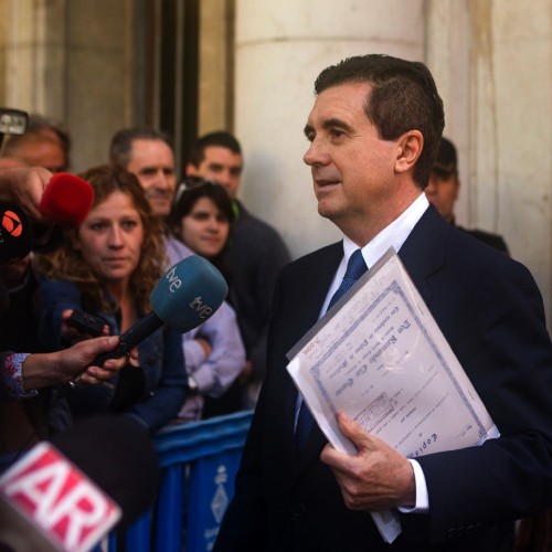 El expresidente del Gobierno Balear Jaume Matas, abandona los juzgados de instrucción de la capital balear.
