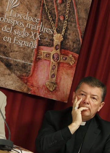 El secretario general y portavoz de la Conferencia Episcopal Española, Juan Antonio Martínez Camino.