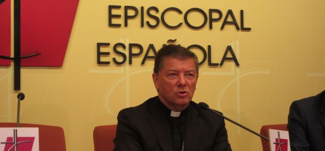 El portavoz y secretario general de la Conferencia Episcopal Española, Juan Antonio Martínez Camino.