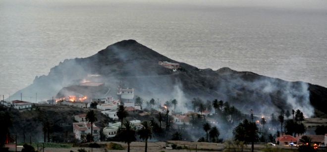 Un total de 60 personas fueron desalojadas en la isla de La Gomera.