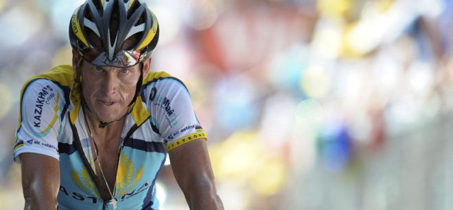 Foto de archivo del 19 de julio de 2009 que muestra al ciclista estadounidense Lance Armstrong.