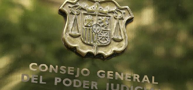 Placa del Consejo General del Poder Judicial (CGPJ).