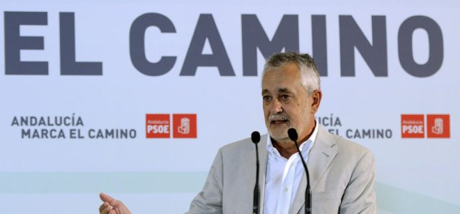 El presidente andaluz y secretario del PSOE-A, José Antonio Griñán.