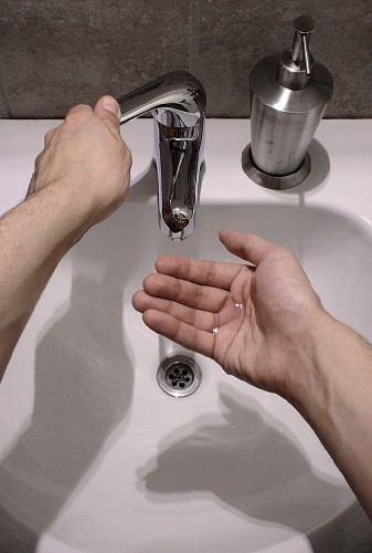 Una buena higiene es esencial para evitar la expansión de enfermedades.