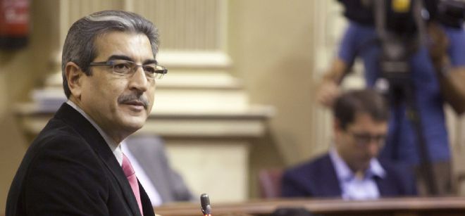 El diputado del Grupo Mixto en el Parlamento de Canarias, Román Rodríguez.