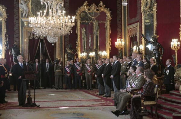 Vista general del salón del Trono del Palacio Real, donde tuvo lugar la ceremonia solemne de la Pascua Militar, durante el discurso del ministro de Defensa, Pedro Morenés (i).