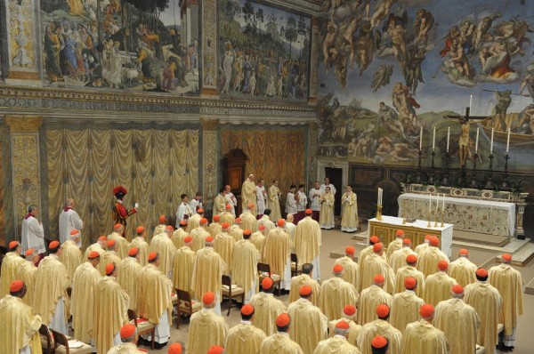 Vista general de la Capilla Sixtina durante la primera misa que ofreció el papa Francisco como sumo pontífice, en El Vaticano el jueves 14 de marzo de 2013.