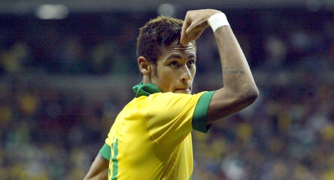 El jugador brasileño Neymar con la selección de Brasil.