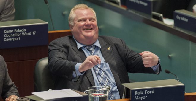 El alcalde de Toronto, Rob Ford, asiste a una reunión del concejo de la ciudad.