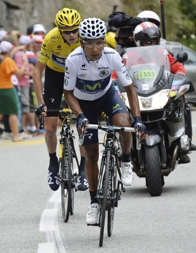 El ciclista colombiano Nairo Quintana (d), del Movistar, y el británico Christopher Froome (i), del Sky.