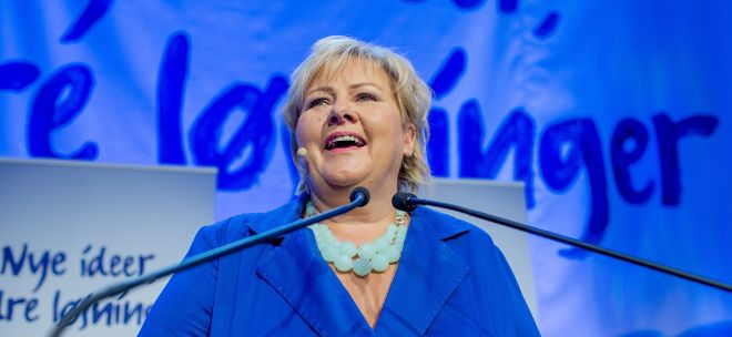 La oposición de derecha, encabezada por la conservadora Erna Solberg.