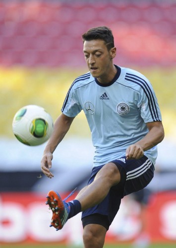 El centrocampista de la selección alemana de fútbol, Mesut Özil.