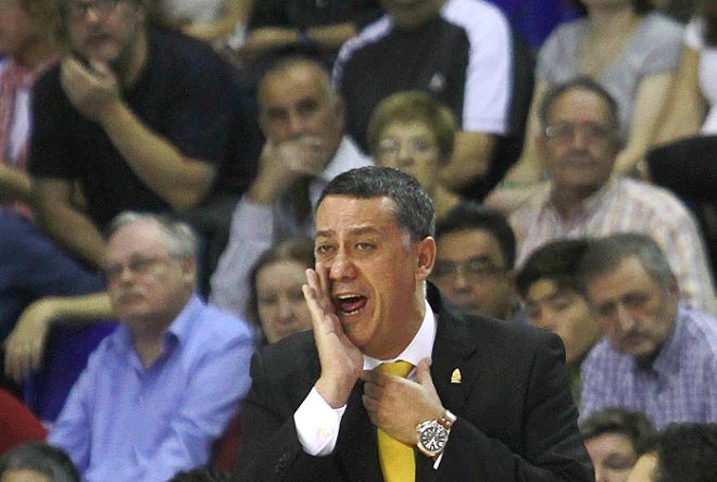 El entrenador del CB Canarias, Alejandro Martínez.