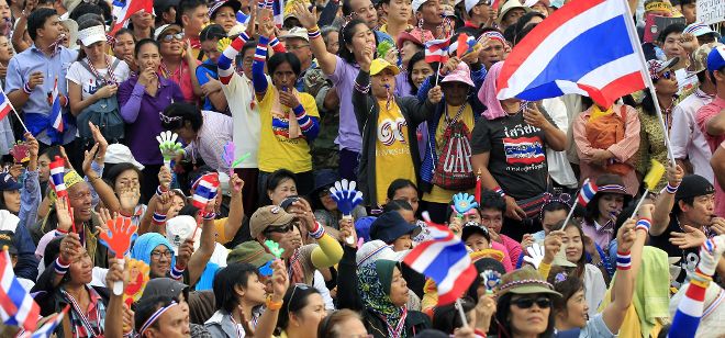 Manifestantes antigubernamentales tailandeses.