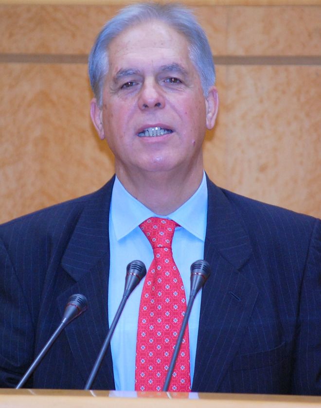 El senador tinerfeño José Vicente González Bethencourt.