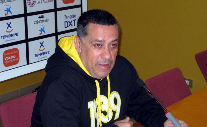 Alejandro Martínez.