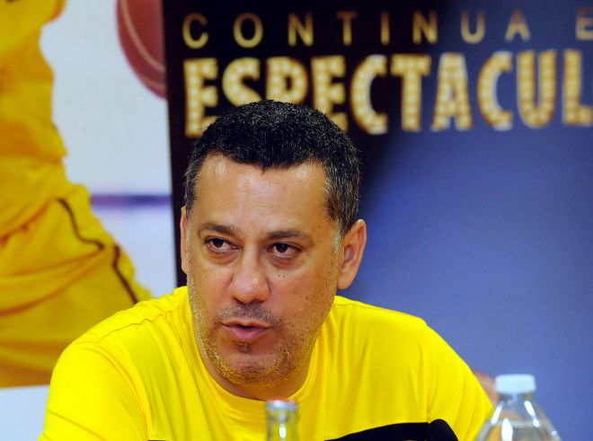 Alejandro Martínez, técnico.