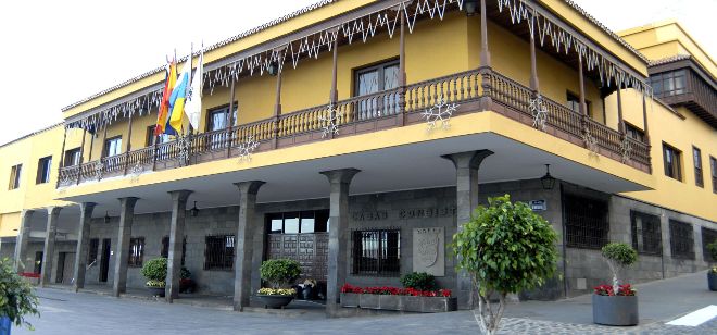 En el Ayuntamiento del Puerto de la Cruz se celebra hoy una sesión plenaria.