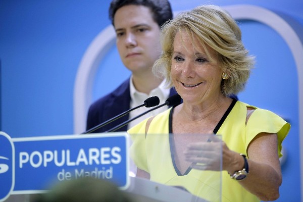 Esperanza Aguirre, durante la rueda de prensa posterior a la reunión del Comité Ejecutivo Regional, celebrado hoy en la sede de la Calle Génova en Madrid.