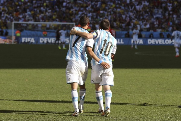 Ángel di María y Lionel Messi.