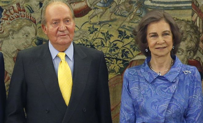 Don Juan Carlos y Doña Sofía posan en una foto retrospectiva.