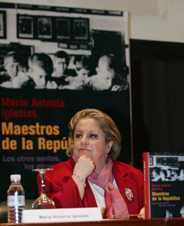 María Antonia Iglesias en la presentación de su libro 