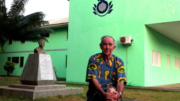 Imagen de video sin fechar facilitada por Fundación Juan Ciudad ONG del religioso español Miguel Pajares, de 75 años, que permanece aislado en un hospital de Liberia 