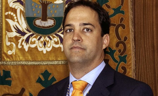 El alcalde, Juan Manuel García Casañas.