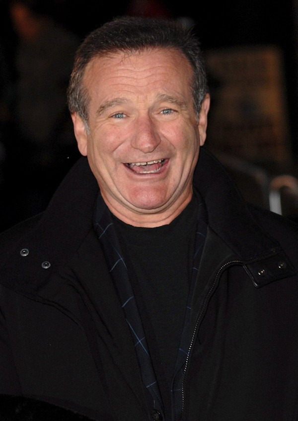 Fotografía de archivo del 26 de noviembre de 2006 donde se ve al actor estadounidense Robin Williams a su llegada al estreno de la película 