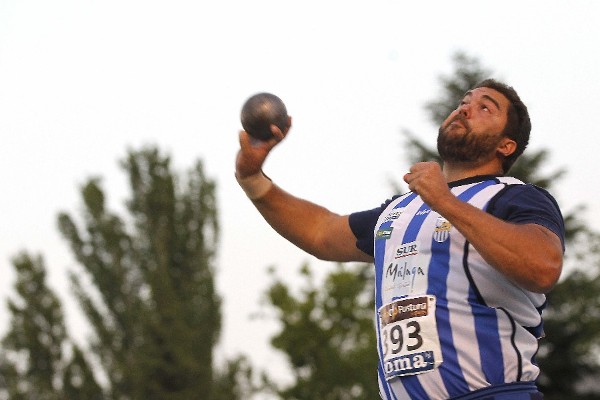 El atleta Borja Vivas.