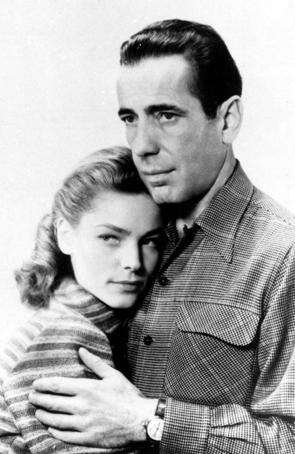 Una de las parejas más glamurosas y carismáticas del Hollywood dorado, Humphrey Bogart y Lauren Bacall.