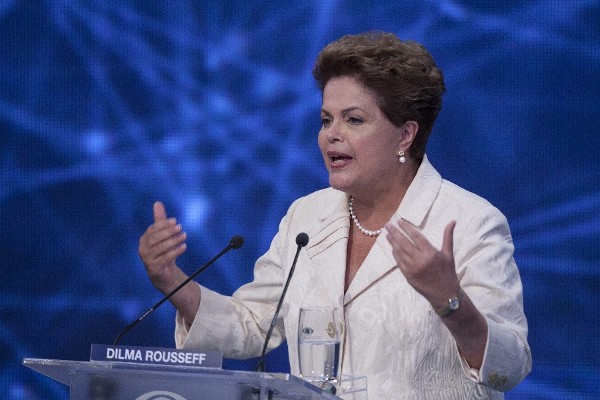 La candidata oficialista a la presidencia de Brasil por el Partido de los Trabajadores (PT) Dilma Rousseff.