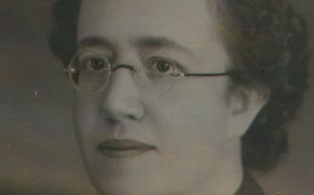 María Amalia Frías Domínguez era sobrina de un diputado a cortes y el primer presidente del Cabildo de Tenerife.