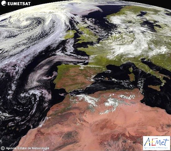 Imagen tomada por el satélite Meteosat para la Agencia Estatal de Meteorología que prevé para hoy, lunes, 1 de septiembre, temperaturas significativamente altas en el interior de Galicia. 