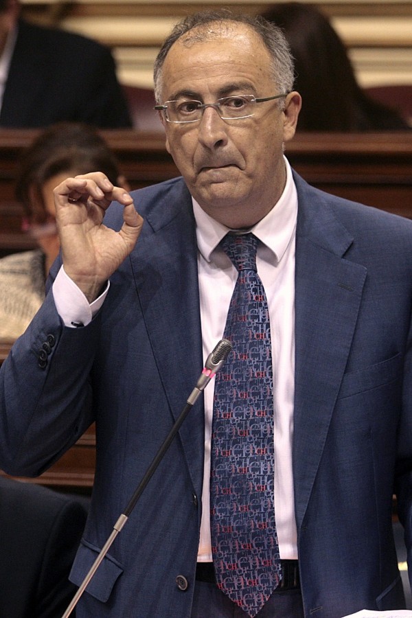 El consejero de la Presidencia del Gobierno de Canarias, Francisco Hernández Spínola.