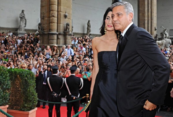 US actor-director George Clooney con Amal Alamuddin.