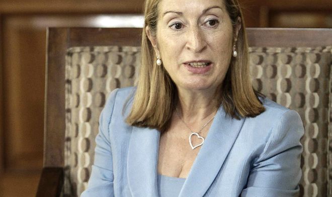 La ministra española de Fomento, Ana Pastor.