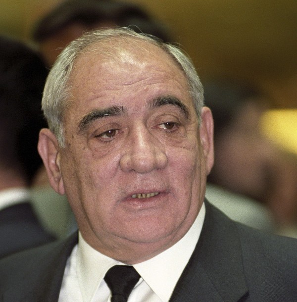 Fotografía de archivo del 25 de marzo de 1998 del presidente de El Corte Inglés, Isidoro Álvarez.